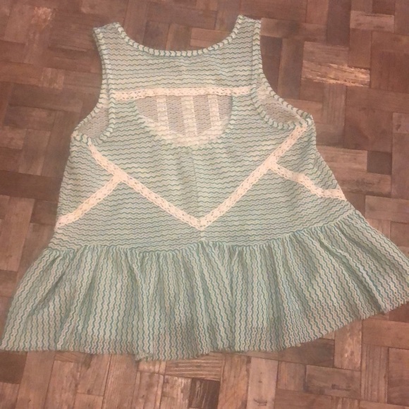 Free People Green Cream Open Knit Tank Peplum Hem Size XS - Picture 7 of 8